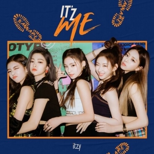 Itzy: It'z Me (Random Cover) (Incl. 80pg Photobook, Frame Sleeve, Cover Postcard + 2 x Photocards)