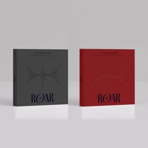 E'Last: Roar - incl. Photobook, Photocard, Pet Photocard, Accordion Postcard, Hologram Postcard, 4Cut Bookmark + Sticker Set