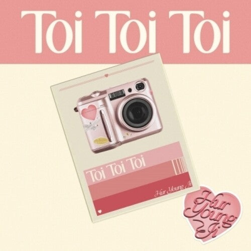 Hur Young Ji: Toi Toi Toi - incl. 108pg Photobook, Door Hanger, 2 Postcards, Sticker, Ticket, + 2 Photocards